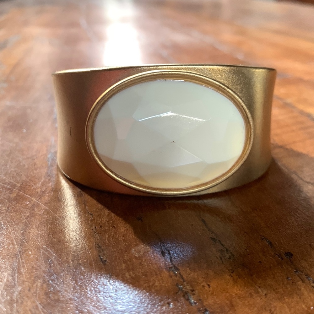 Bracelet - Picture 2 of 6